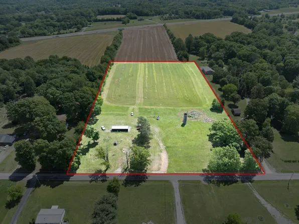 155 Biggs Rd, Portland, TN 37148