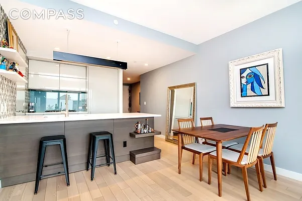 Rented by Compass | media 12