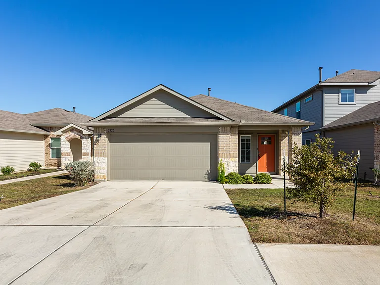 2920 Tweedy Trl — Photo 25