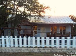 247 Mergele Rd, Lakehills, TX 78063