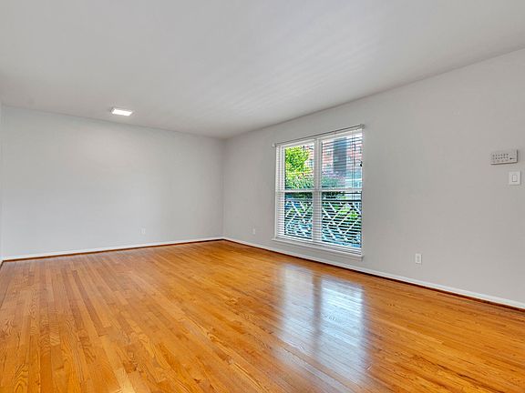 3rd image of 2825 Highland Ave S Unit 8