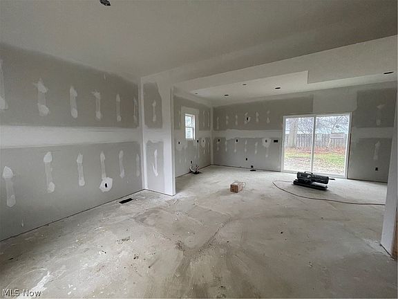4th image of 7315 Andover Dr