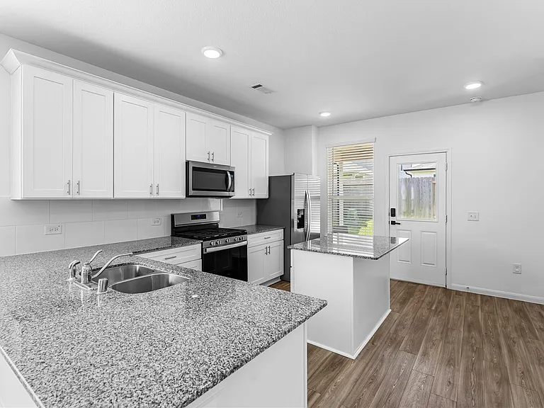 26370 Cedar Sedge Dr — Photo 4