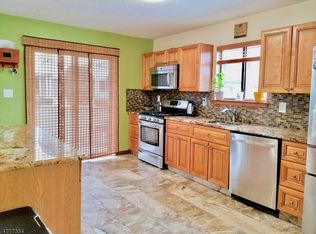 32 Talbot St, Somerset, NJ 08873