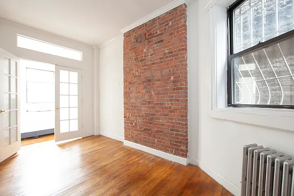 Rented by R New York | media 19