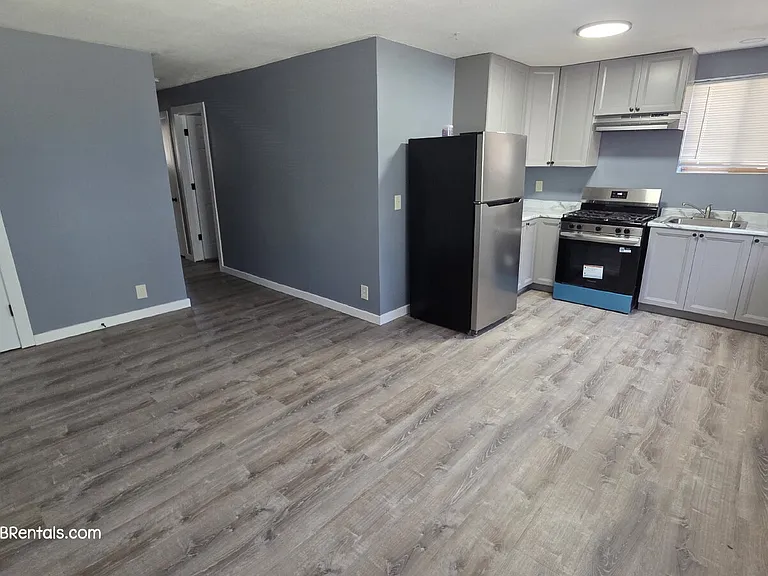 4550 Madison St NE #2 — Photo 5