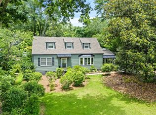 335 Woodfield Dr, Auburn, AL 36830