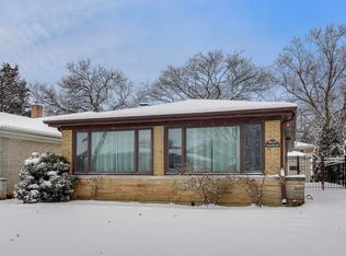 8628 Kimball Ave, Skokie, IL 60076