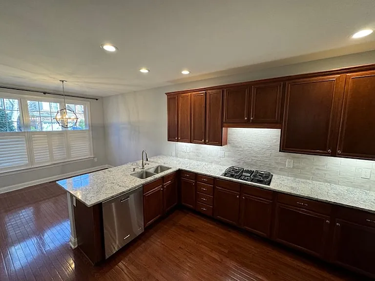 9135 White Eagle Ct — Photo 12