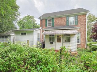 18 Bush Ave, Newburgh, NY 12550