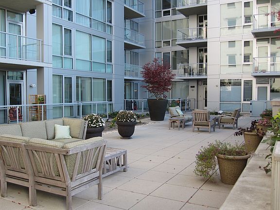 Expansive Terrace off of balcony. Perfect for entertaining!
