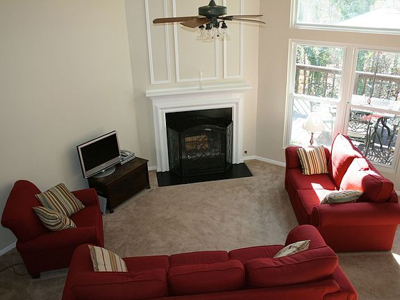 2nd image of 4945 N Bridges Dr