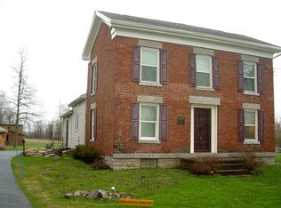 5675 Newhouse Rd, East Amherst, NY 14051