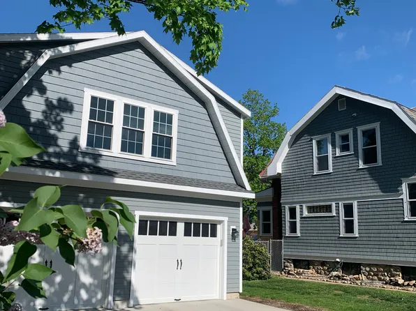 (undisclosed Address), Saratoga Springs, NY 12866