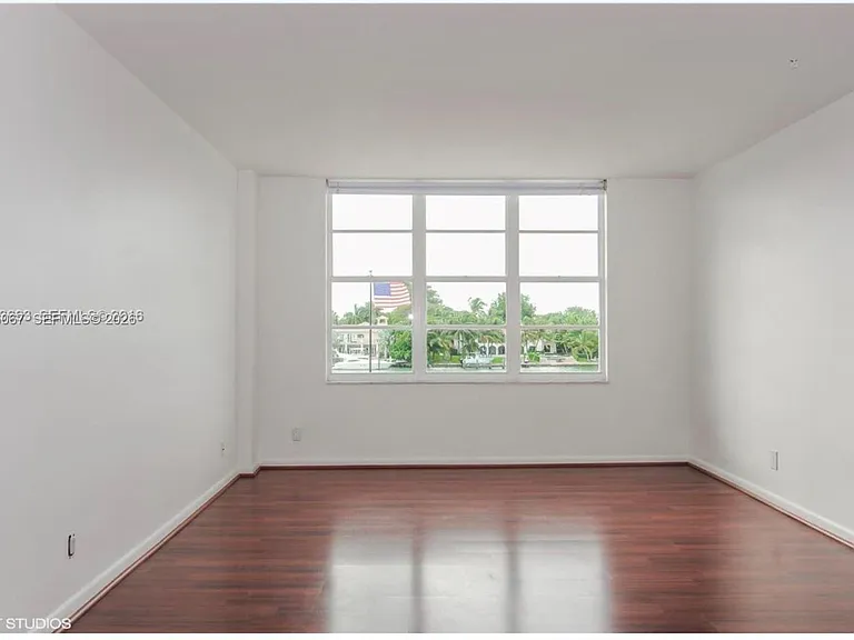 5700 Collins Ave #3H — Photo 15