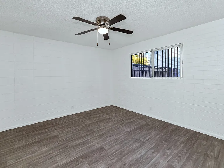 The Phoenix Apartments on 6th Avenue — Photo 11