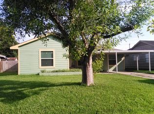 3616 Truxton Dr, Pasadena, TX 77503