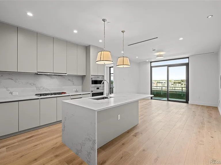 1901 Wazee St #1110 — Photo 4