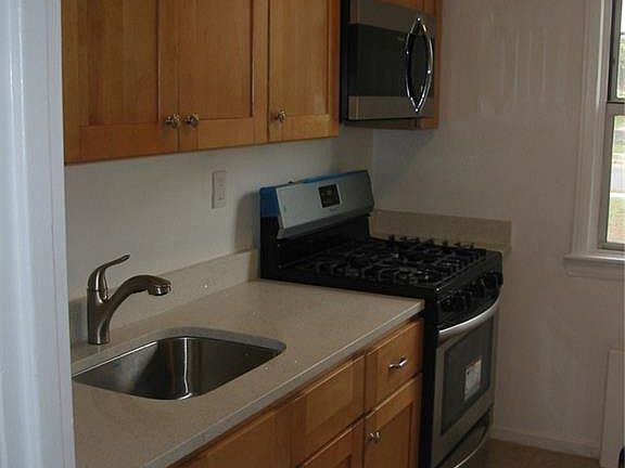 2nd image of 85 Columbus Ave APT 2A