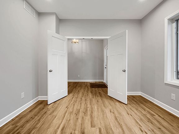 Flex Room