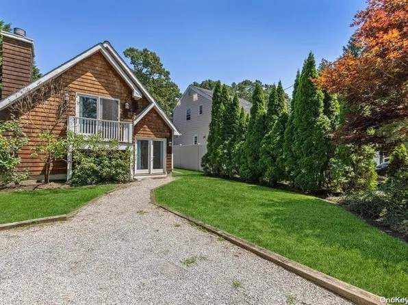 23 Ocean Avenue, East Quogue, NY 11942