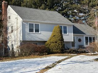 560 State St, Guilford, CT 06437