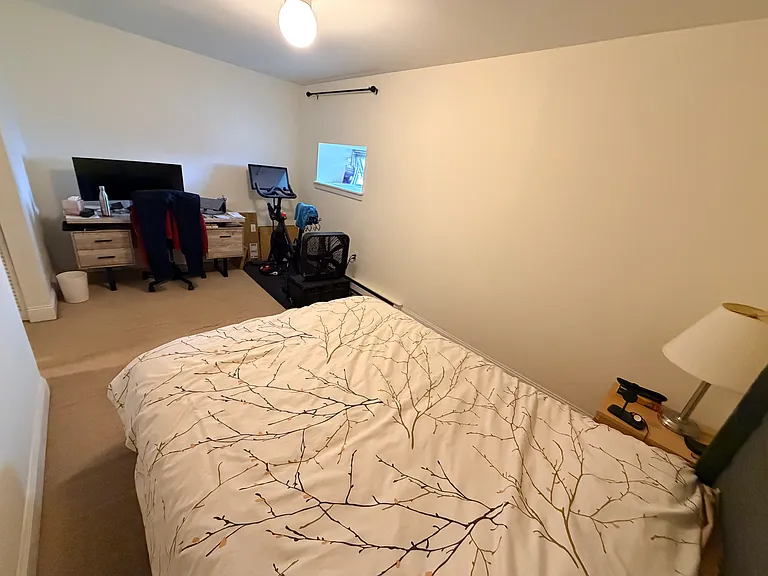 240 Heath St #1 — Photo 12