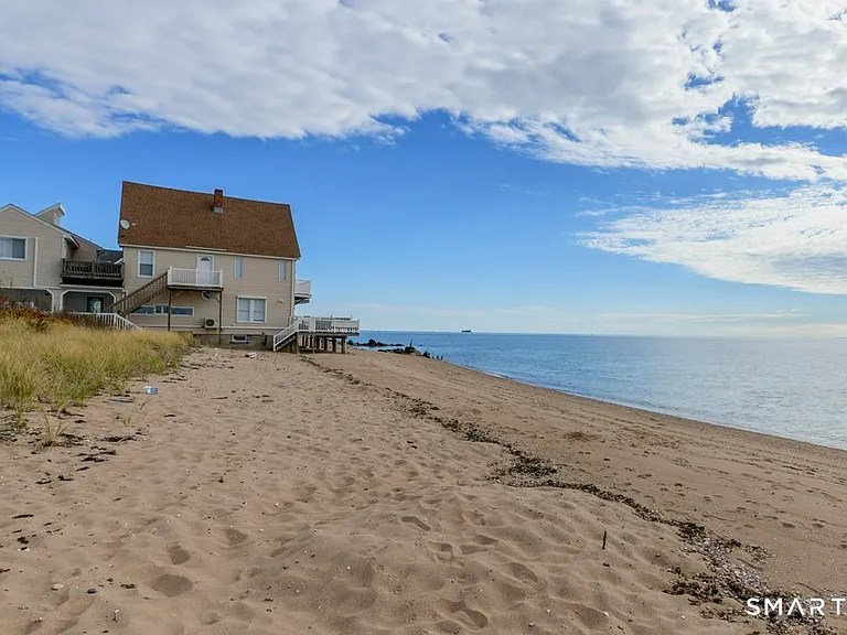 72 Cosey Beach Ave #3 — Photo 21