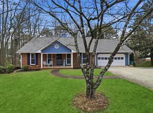 1402 McLendon Dr, Decatur, GA 30033