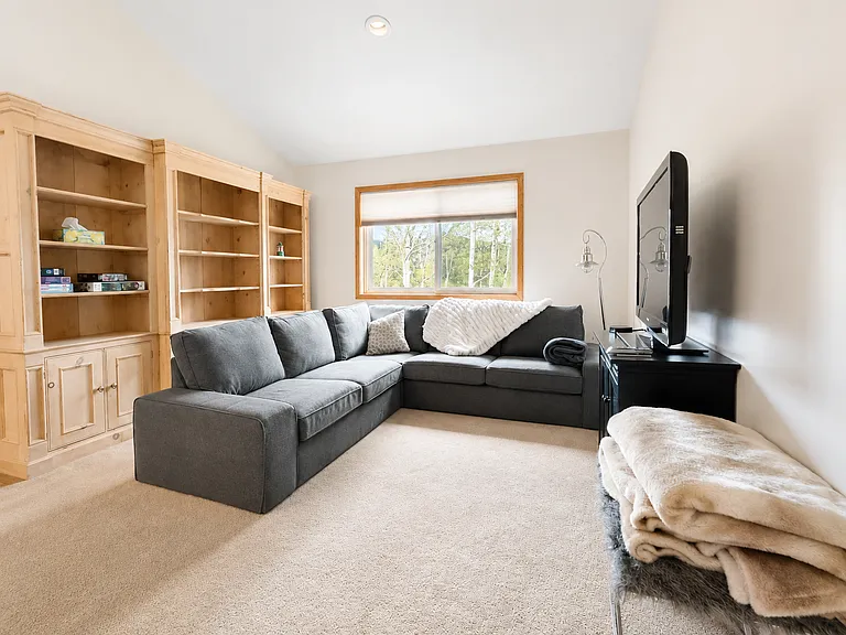 Loft area with TV
