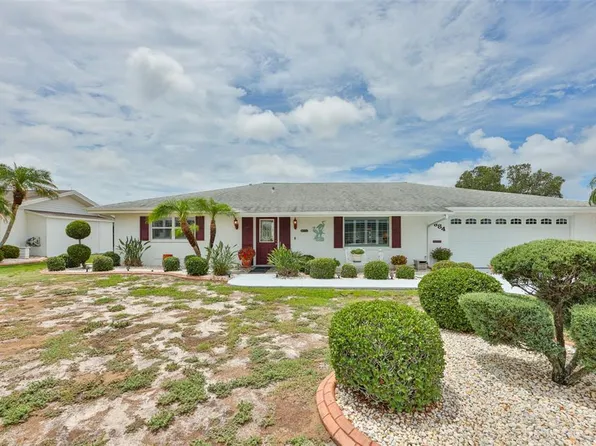 684 Allegheny Dr, Sun City Center, FL 33573