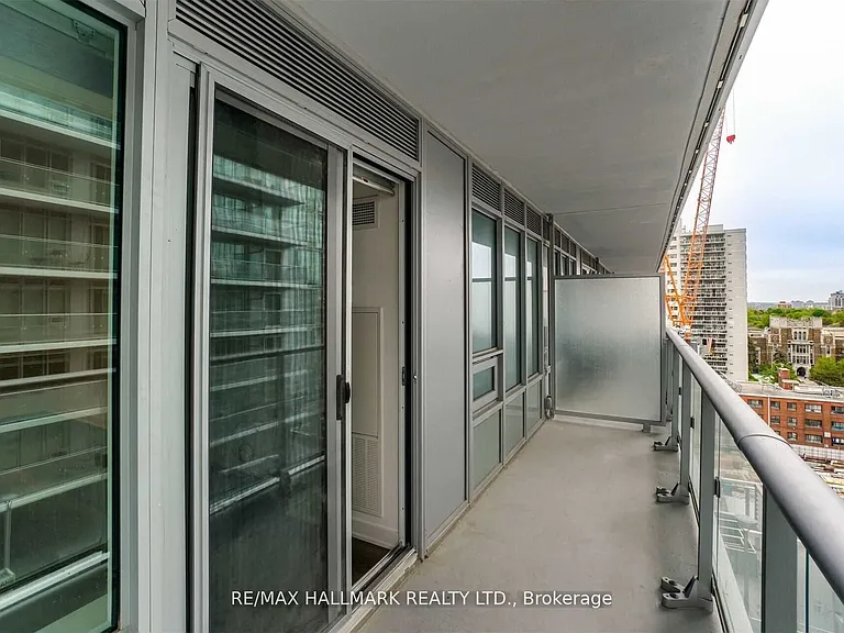 99 Broadway Ave #907 — Photo 16