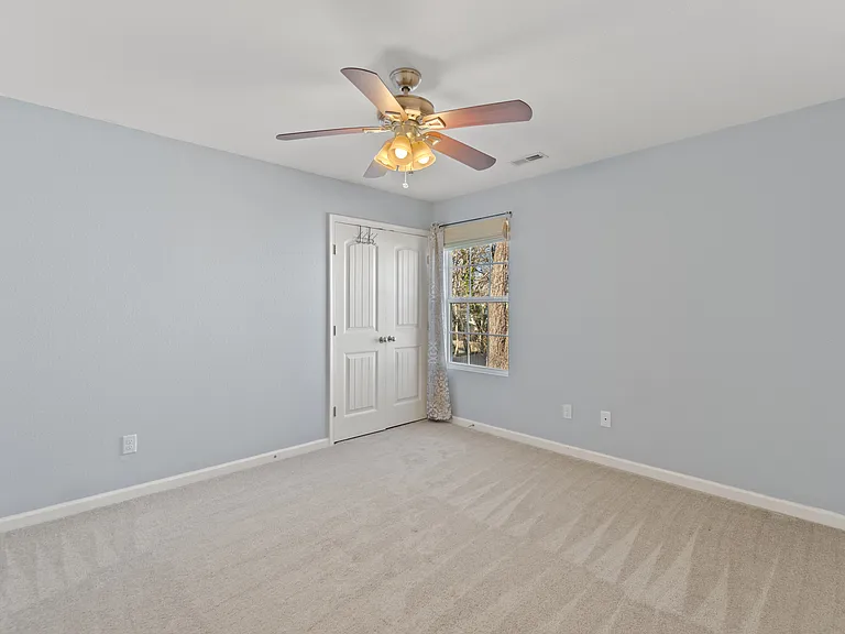 3011 Bapaume Ave — Photo 6