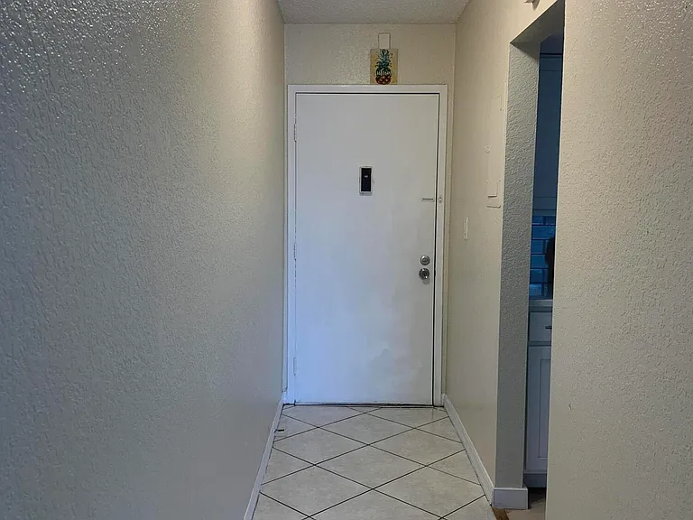 4364 NW 9th Ave #15-3B — Photo 17