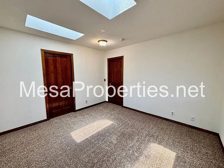 18642 Orange St — Photo 22