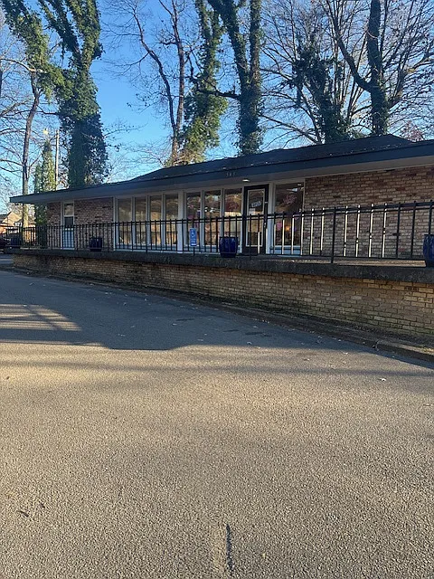 Mendenhall Gardens — Photo 3