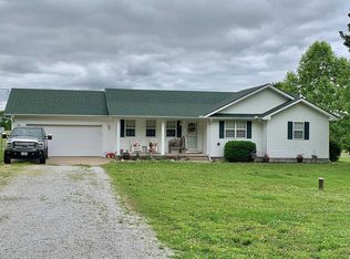 17679 Jayhawk Rd, Carthage, MO 64836