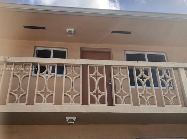 1151 W 28th St APT 9