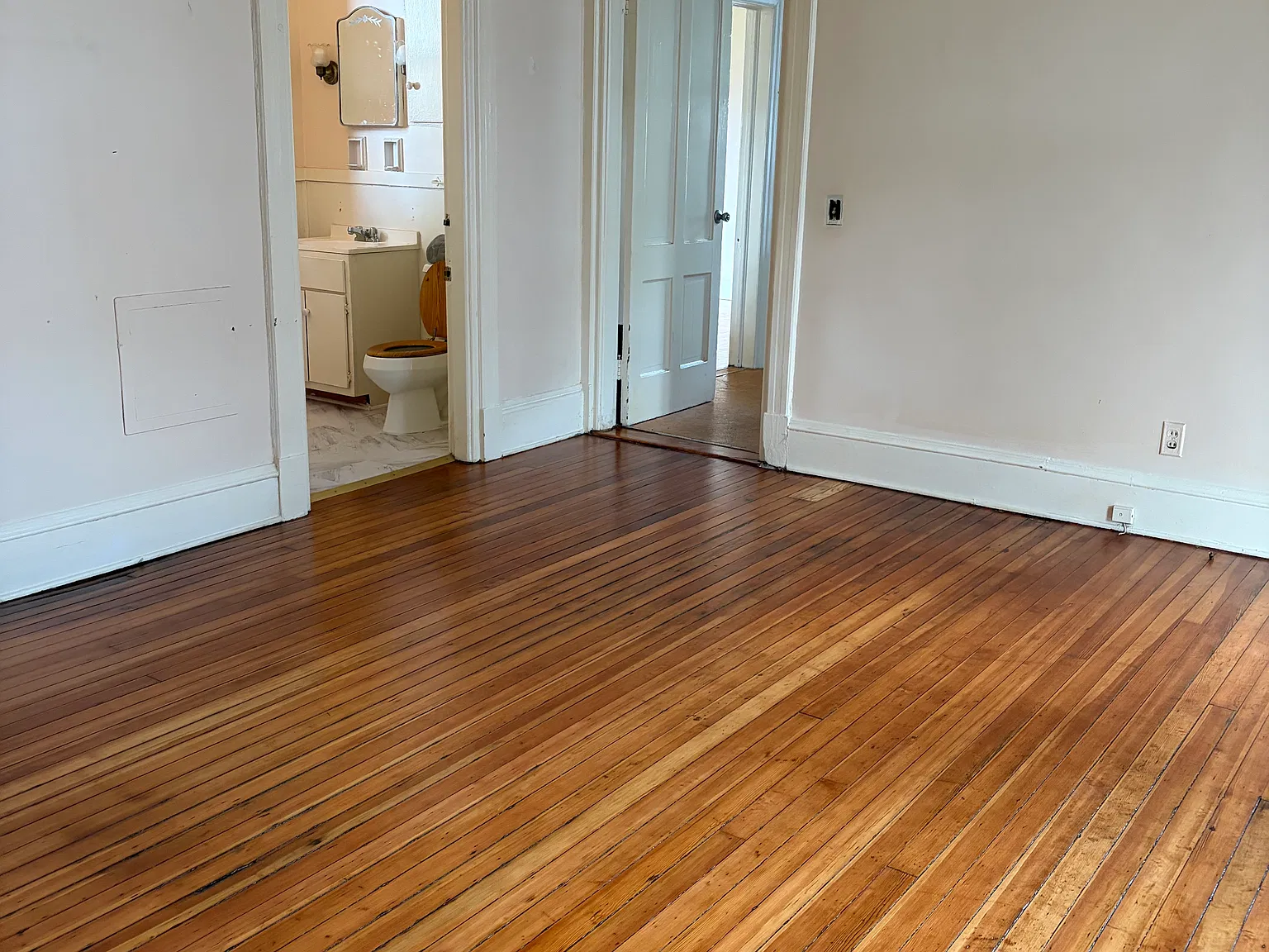 1 bed, $1,200 — Photo 3