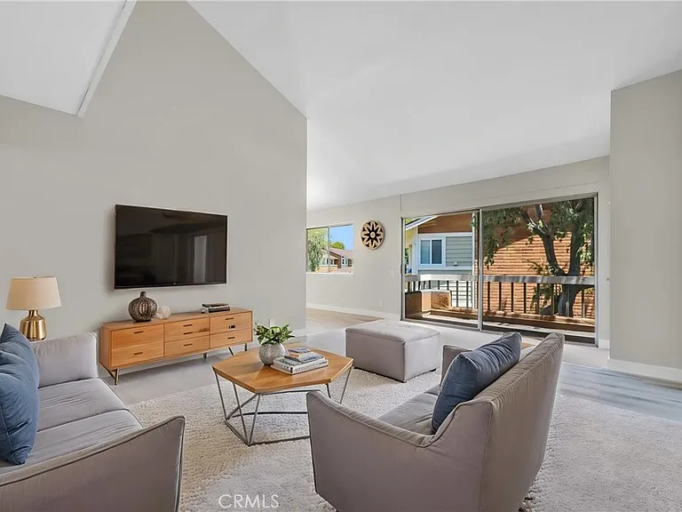 16040 Leffingwell Rd #30 — Photo 5