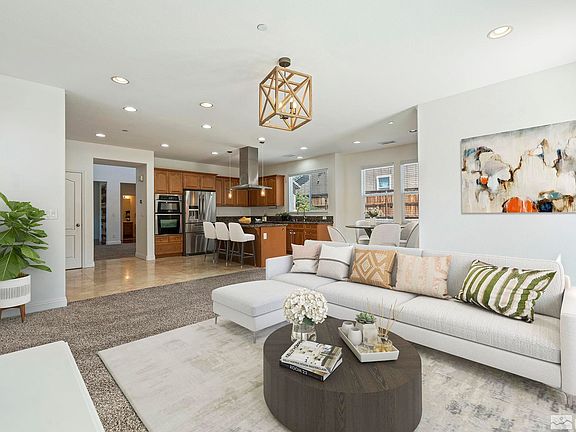 3rd image of 5128 Dacite Ct