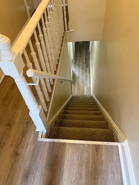 2521 W Dakota St