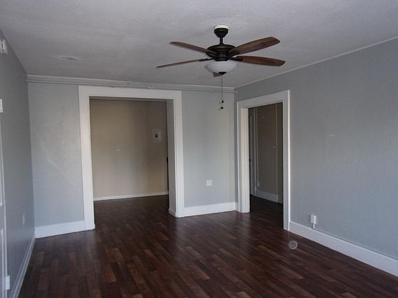Living room 2