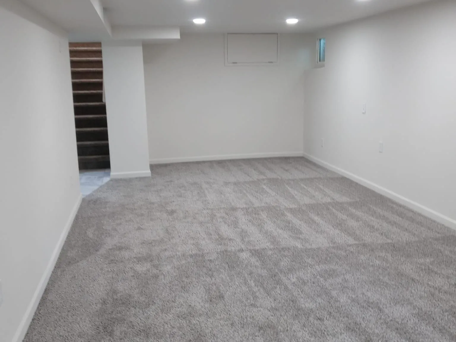7920 Hooker St — Photo 2