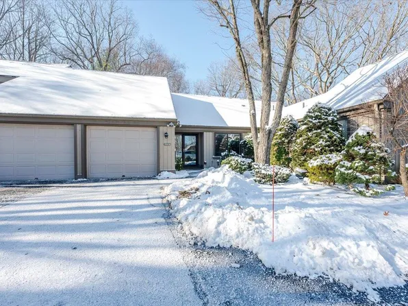 390 Heritage Hills #B, Somers, NY 10589