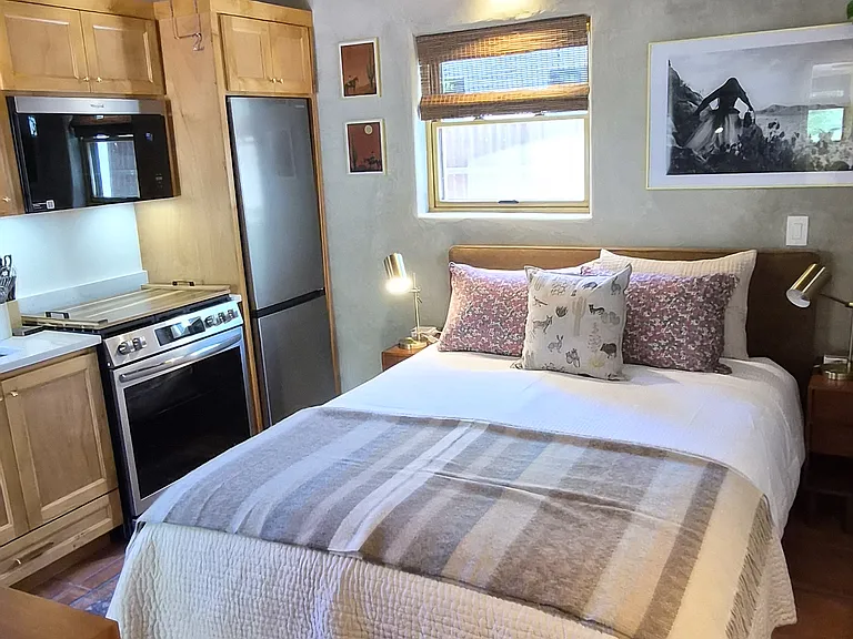 144 N Melwood Ave #2 — Photo 53