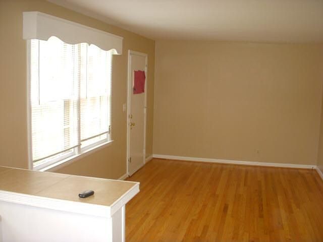 2nd image of 425B Westboro Dr