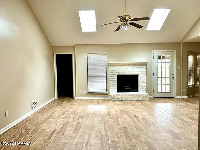 Building Photo - 709 Rosedown Ln
