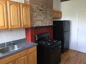 Rented by Flatiron Real Estate Advisors LLC