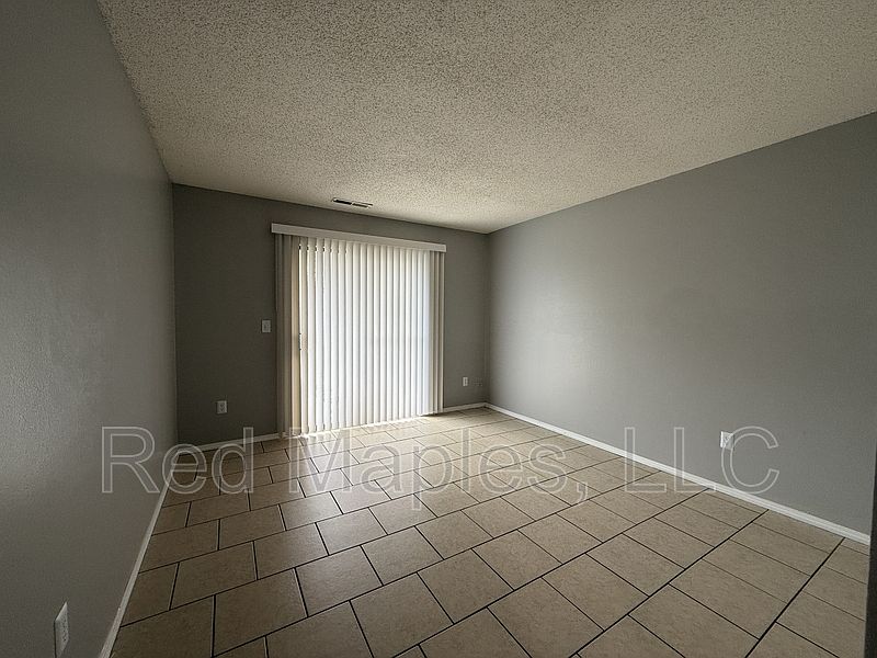 1st image of 1533 James Patrick Ln #3